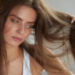Haare mit hoher Porosität – alles, was Sie über die Pflege der hochporösen Haare wissen sollen