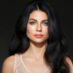 Haare mit normaler Porosität – alles, was Sie über die Pflege der normal porösen Haare wissen sollen
