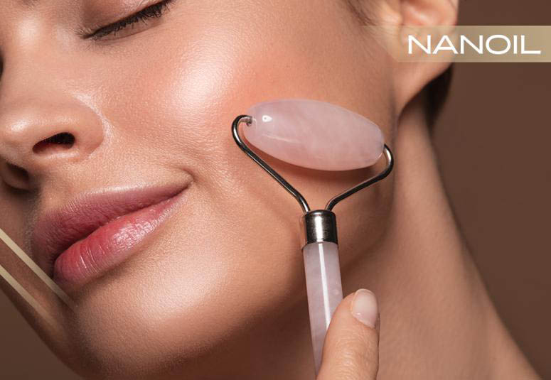 Methode für ein jugendliches Aussehen, also Gesichtsmassage. Tipps und Anleitung