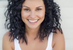 Hautpflege ab 30. Wie sollen Sie Ihren Teint nach dem 30. Lebensjahr pflegen?